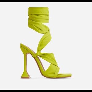 NICK LACE UP SQUARE PEEP TOE SCULPTURED HEEL